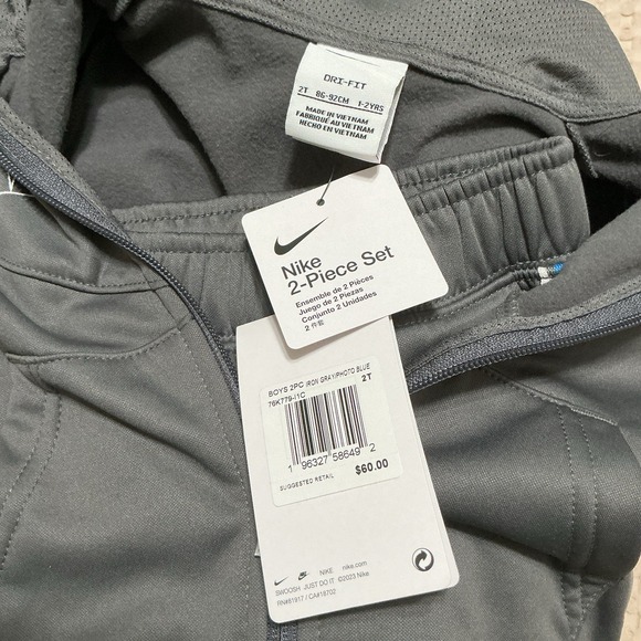 NIKE Dri‎ Fit Baby Boys TAPE POLY FULL ZIP TRACKSUIT Brand New! Size 2T Gray - Picture 6 of 7